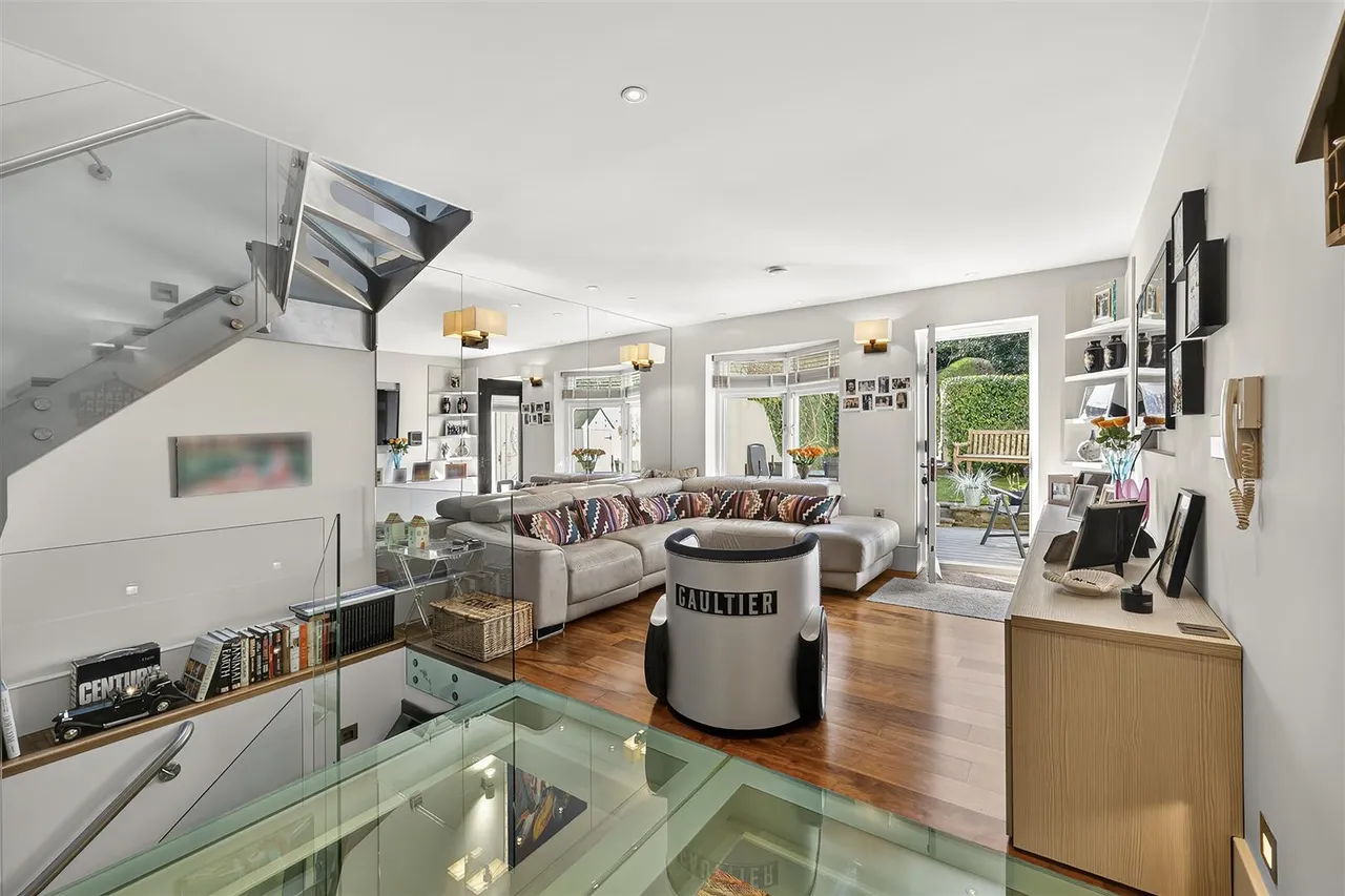 Heath Passage, Hampstead, NW3, photo 3