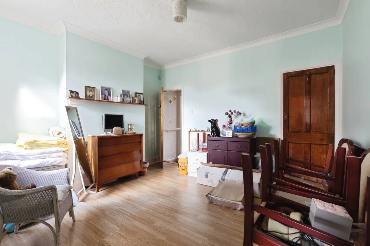 Birkbeck Road, Ilford, IG2, photo 5