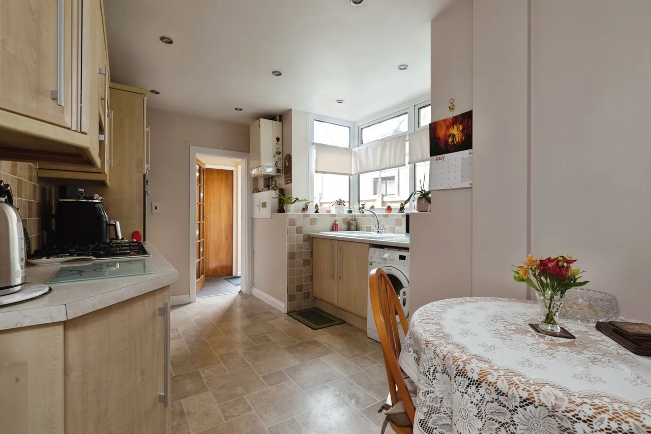Birkbeck Road, Ilford, IG2, photo 6
