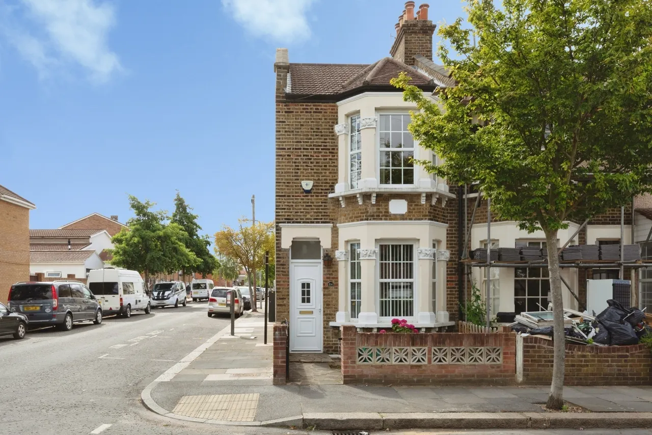 Birkbeck Road, Ilford, IG2, photo 21