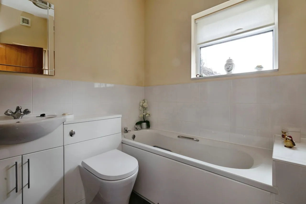 Birkbeck Road, Ilford, IG2, photo 9
