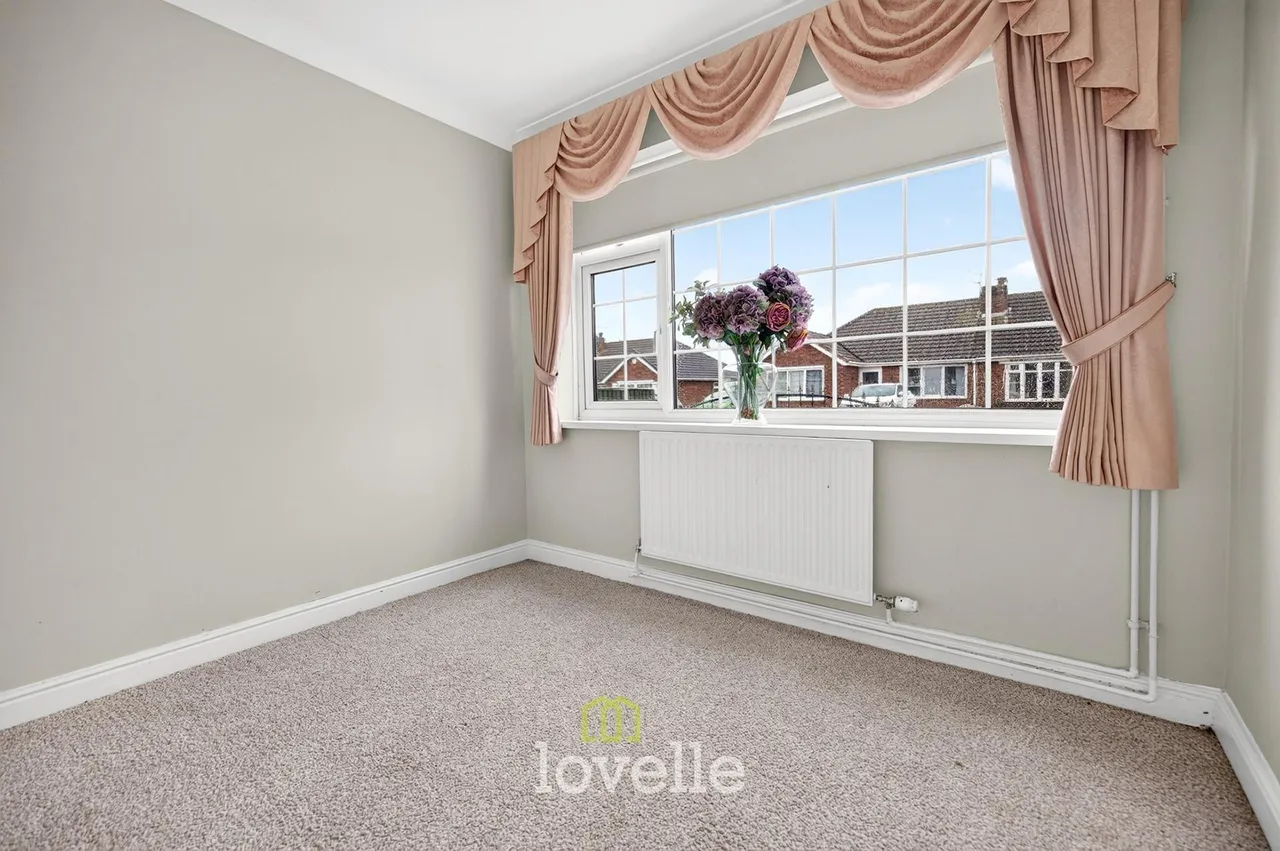 St. Christophers Road, Humberston, DN36, photo 9