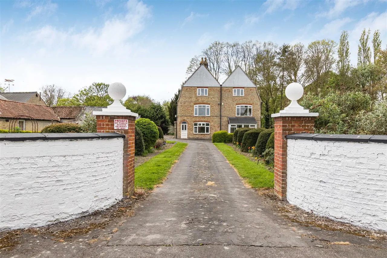 Commercial End, Swaffham Bulbeck, CB25, photo 32