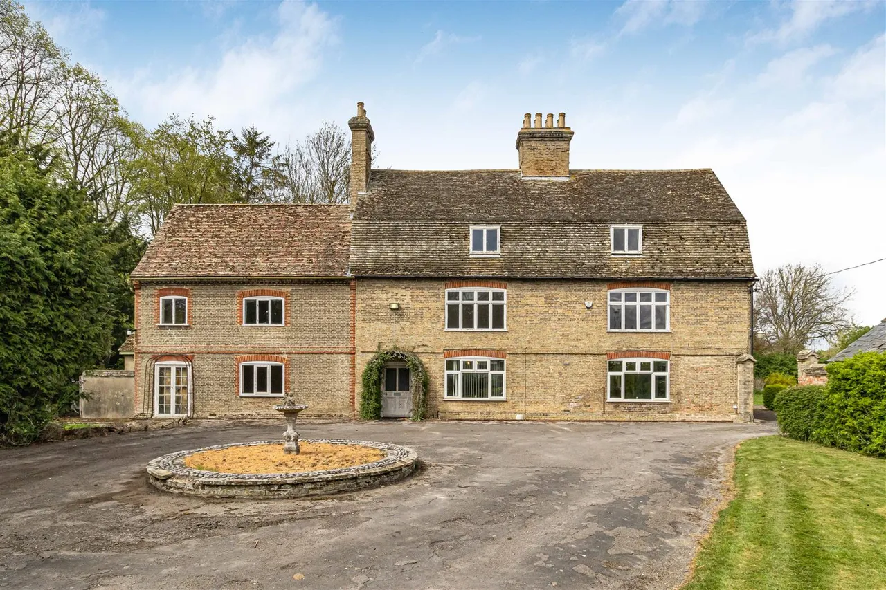 10 bed property for sale, Commercial End, Swaffham Bulbeck, CB25