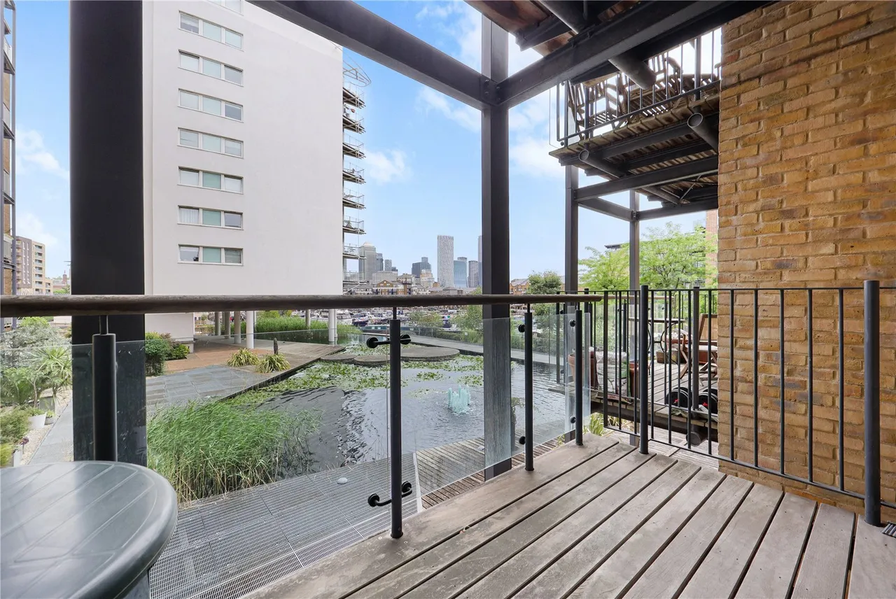 Branch Road, London, E14, photo 2