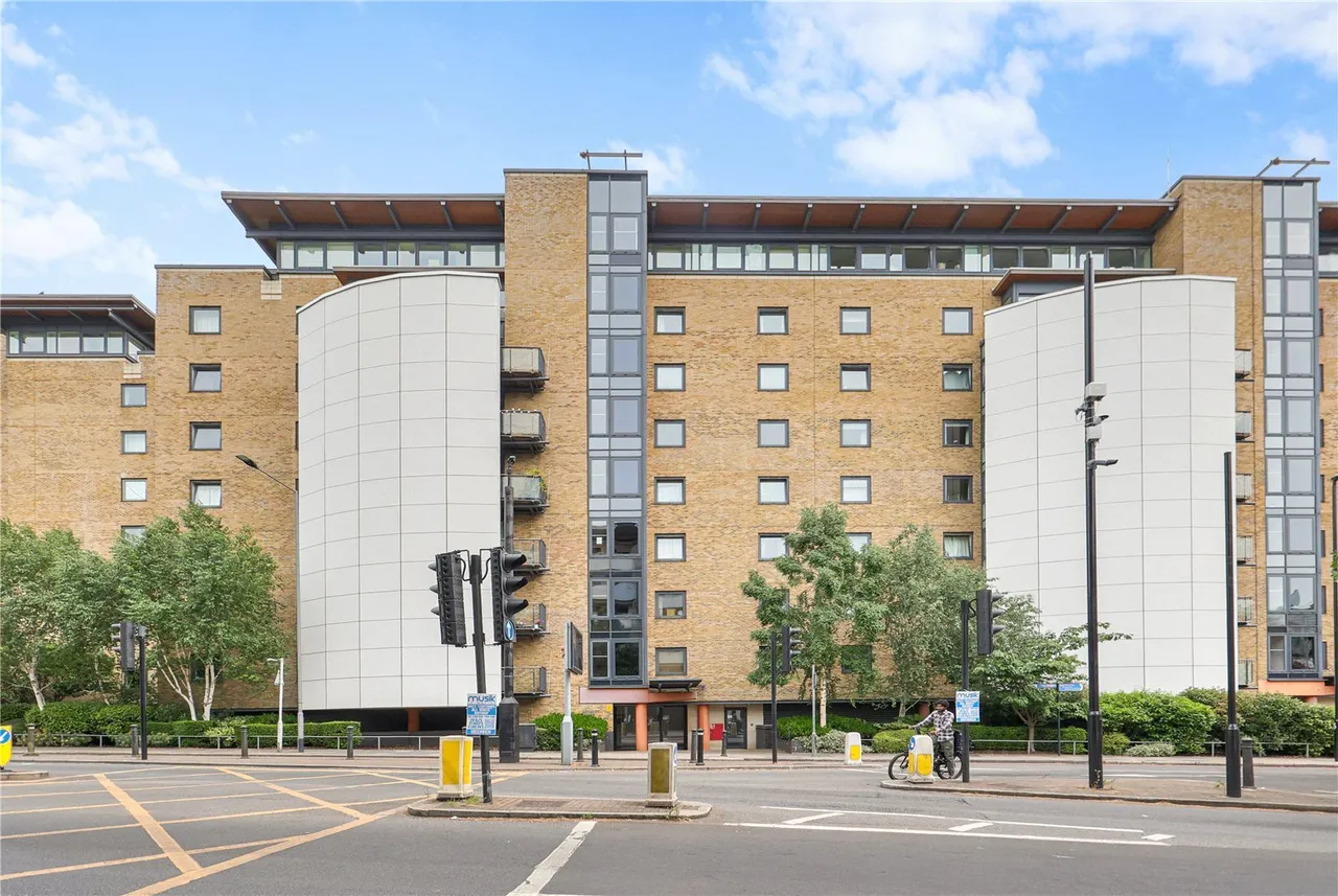 Branch Road, London, E14, photo 24