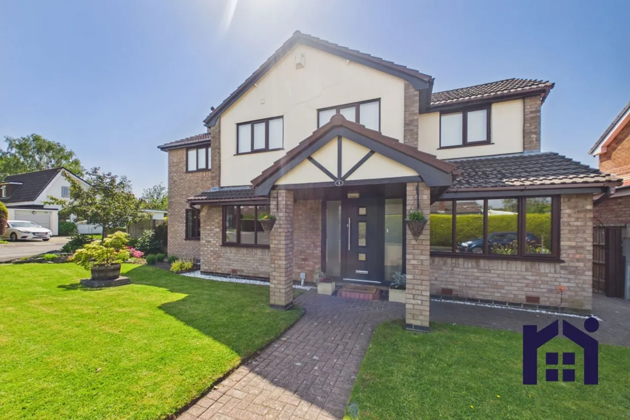 5 bed house for sale — Beechfields, Eccleston, Chorley, PR7 5RF