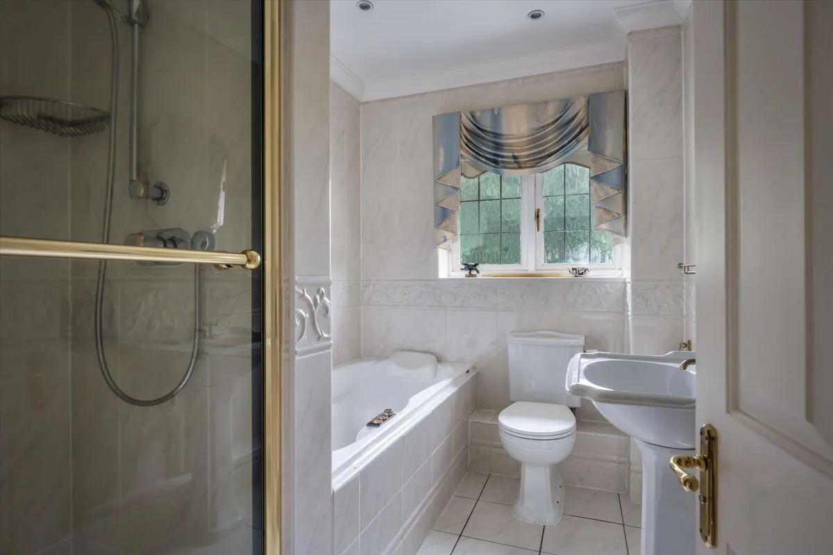 Tennysons Ridge, Haslemere, GU27, photo 20