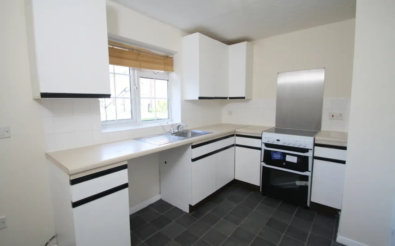 William Drive, Eynesbury, St Neots, C..., photo 2