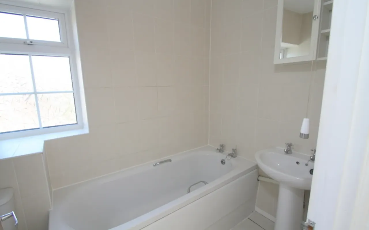 William Drive, Eynesbury, St Neots, C..., photo 6