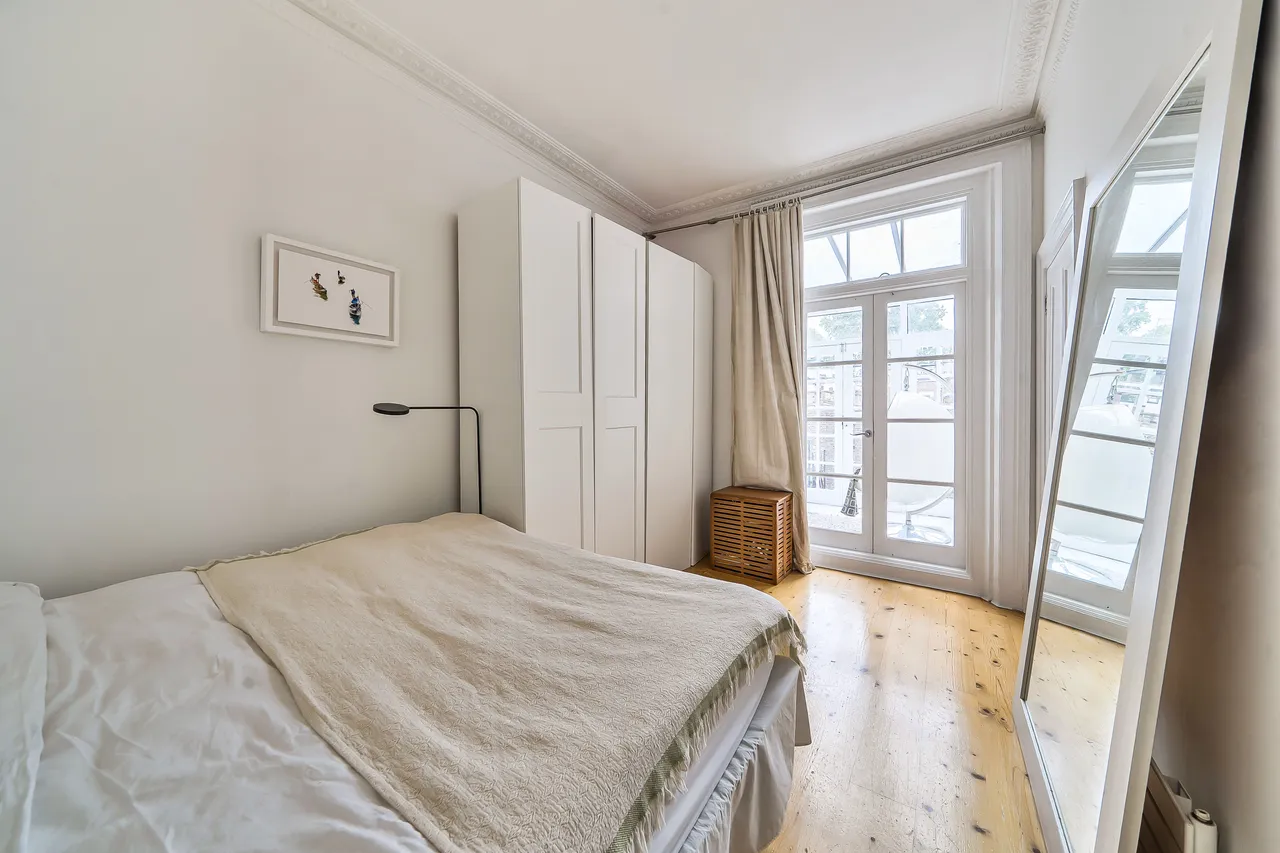 Second Floor, 34 Beaufort Gardens, London, photo 6