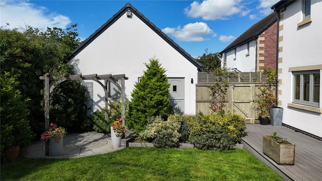 Westbury, photo 21