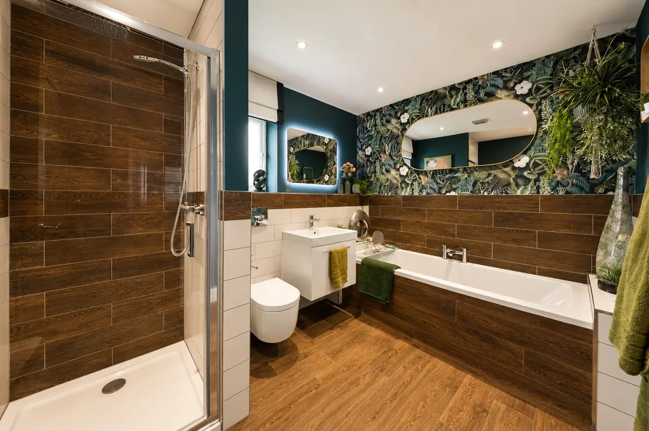 Westbury, photo 10