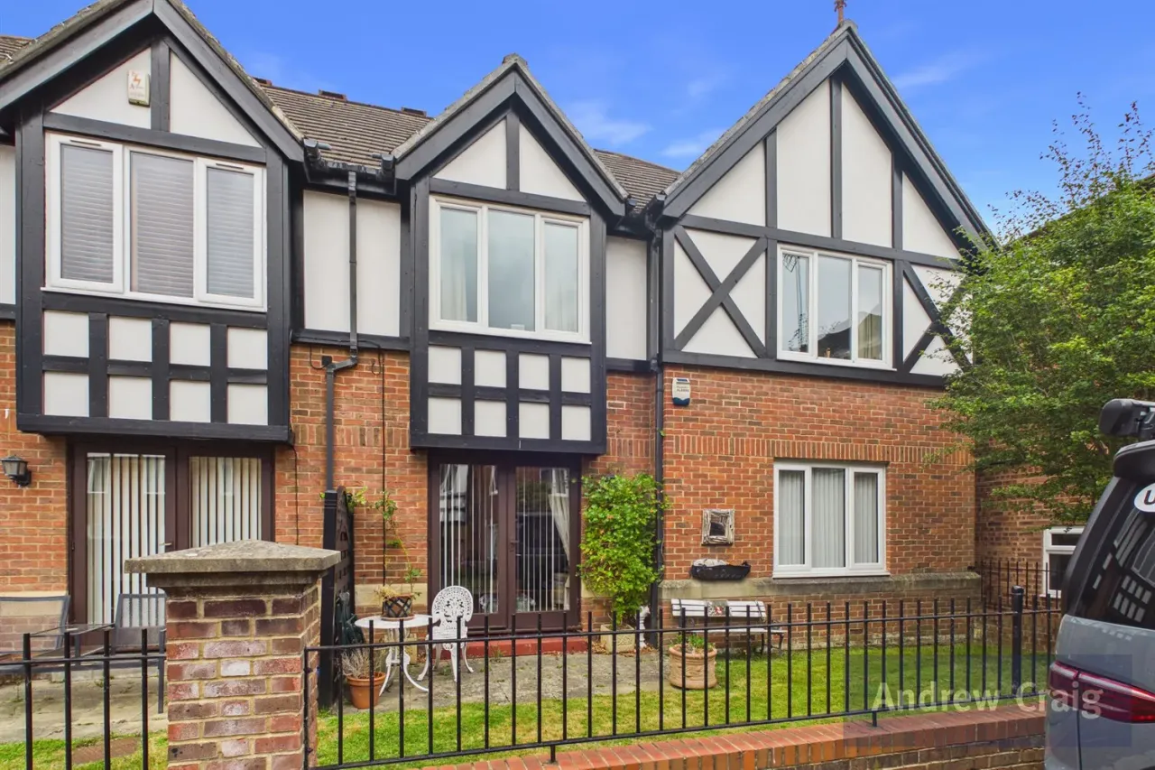 2 bed flat for sale, Selwood Court, South Shields, NE34