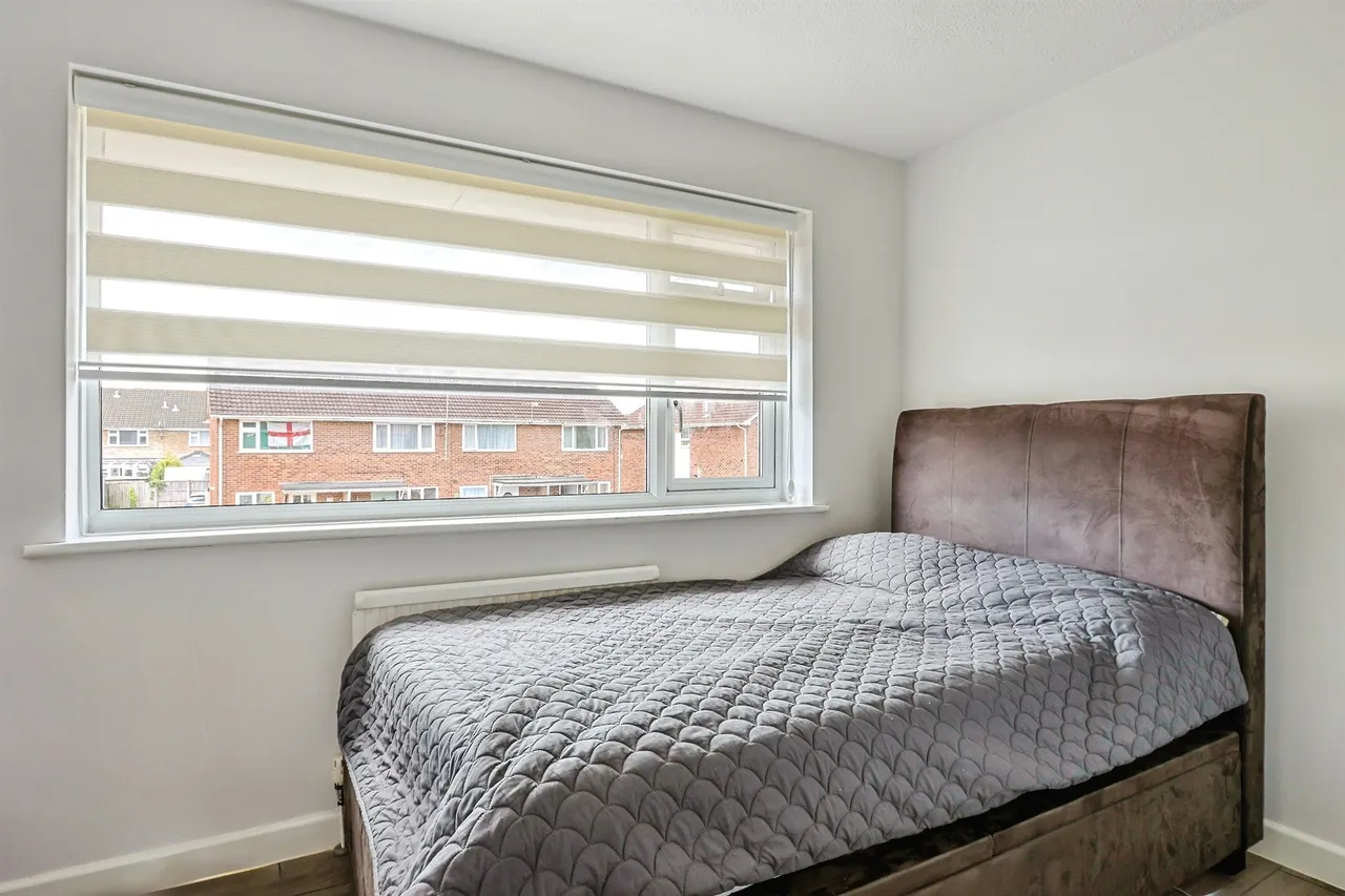 Hewitt Road, Poole, BH15, photo 6