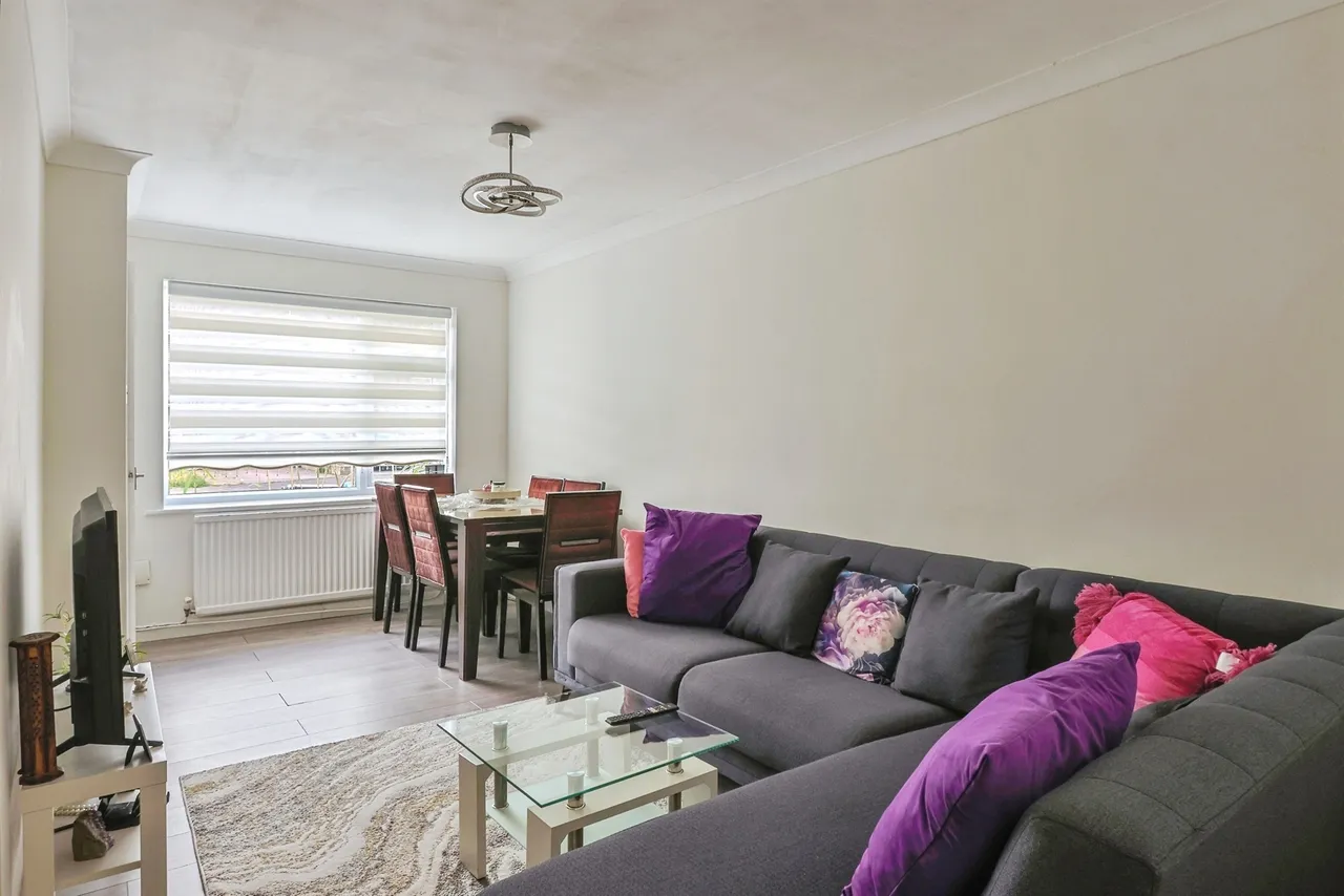 Hewitt Road, Poole, BH15, photo 4