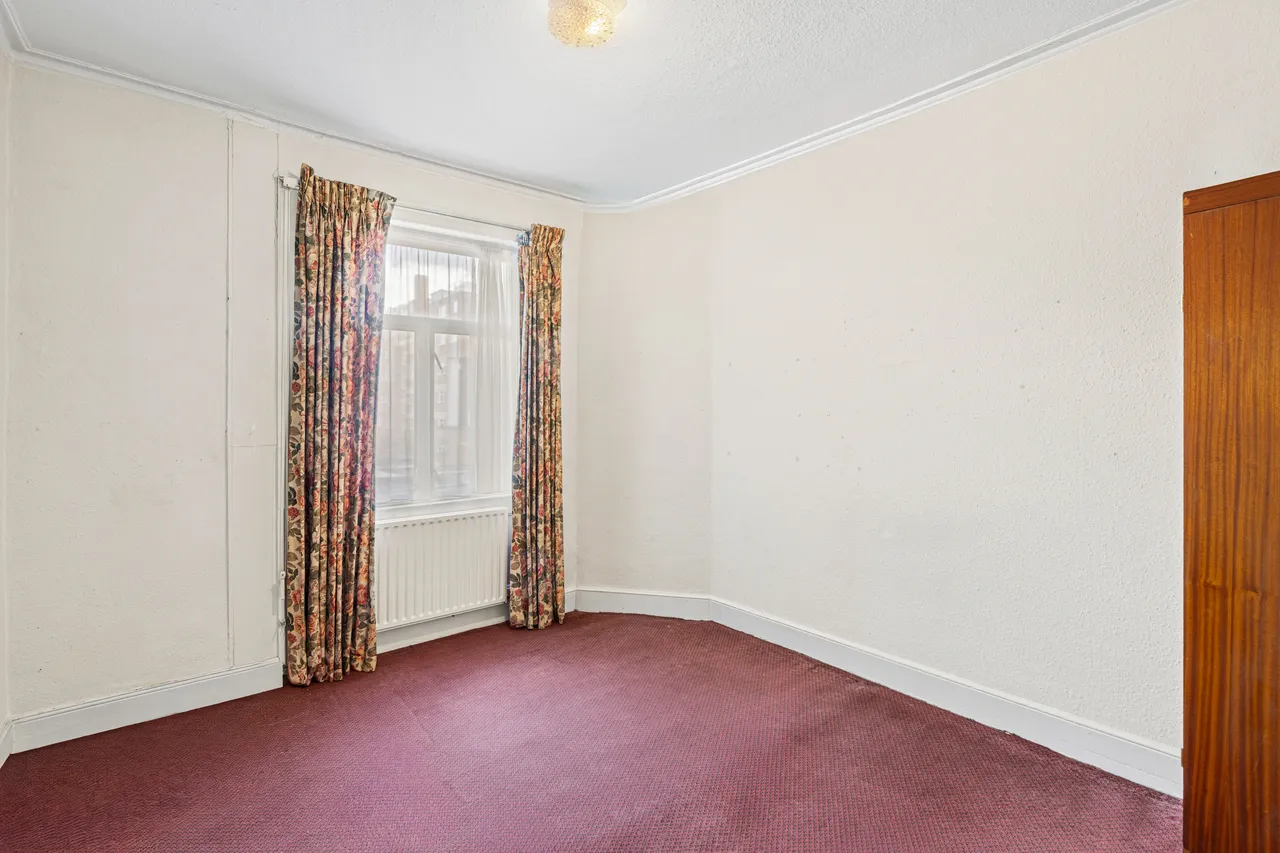 Sussex Gardens, Paddington, London, photo 4