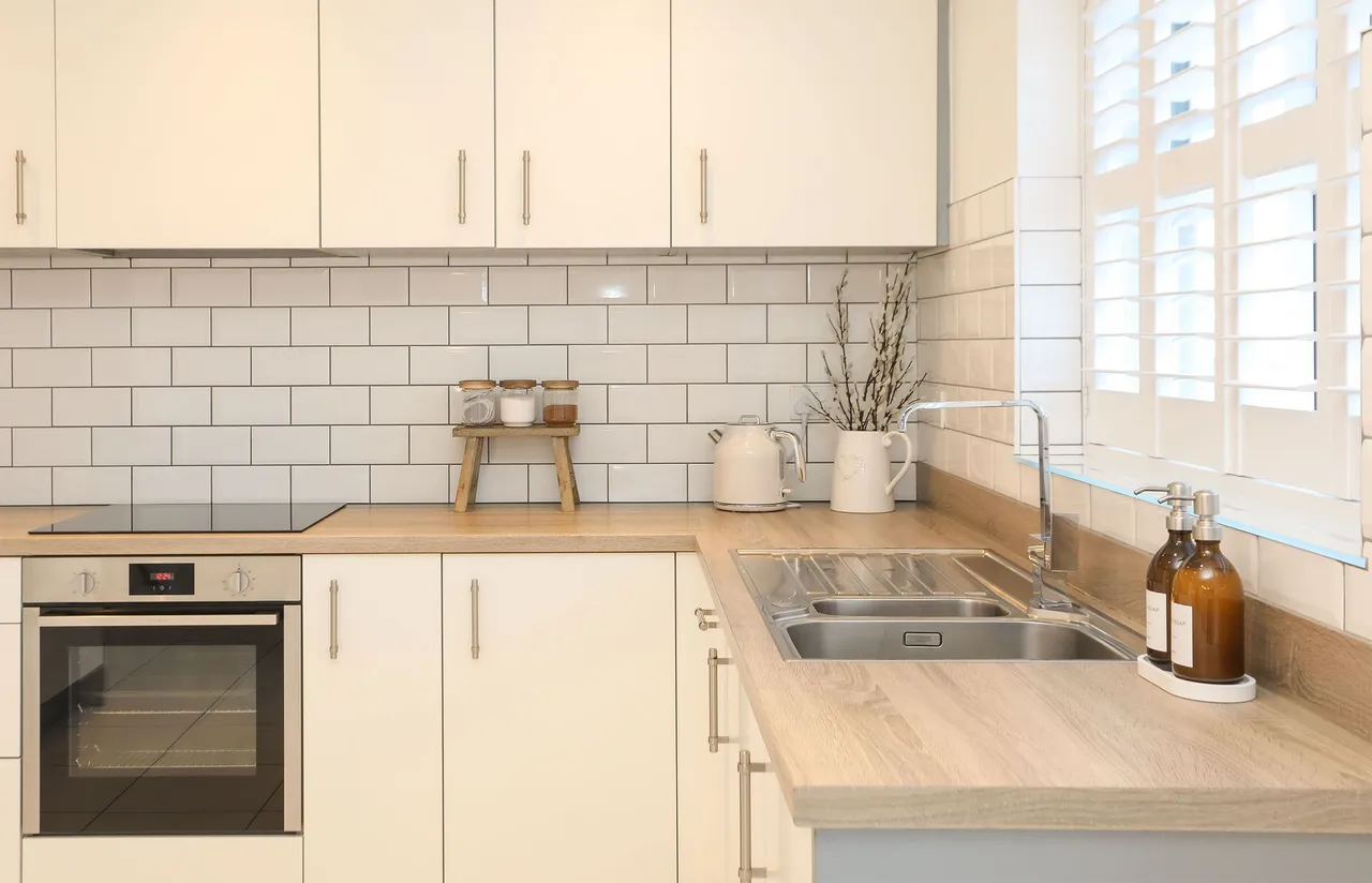 Tivey Road, Eckington, S21, photo 8
