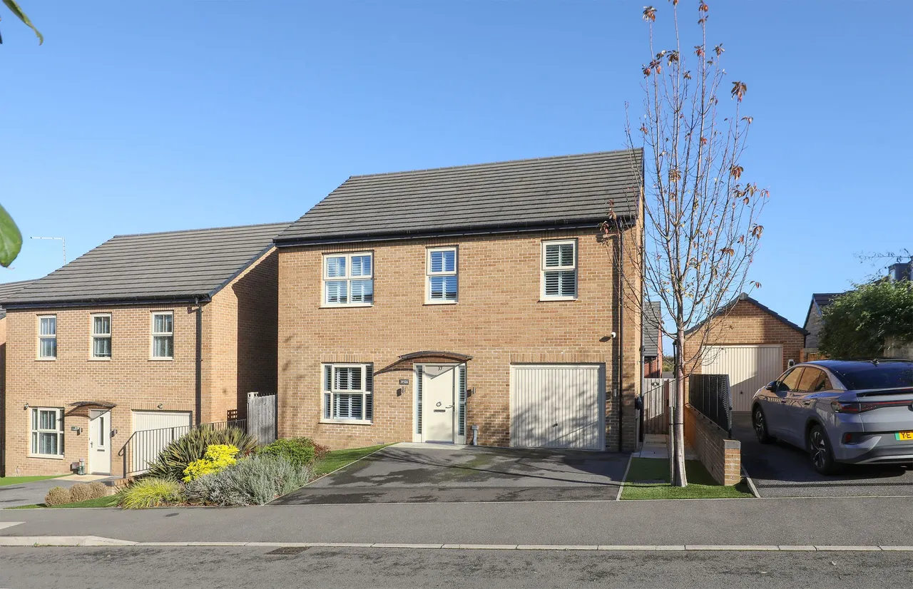 Tivey Road, Eckington, S21, photo 40