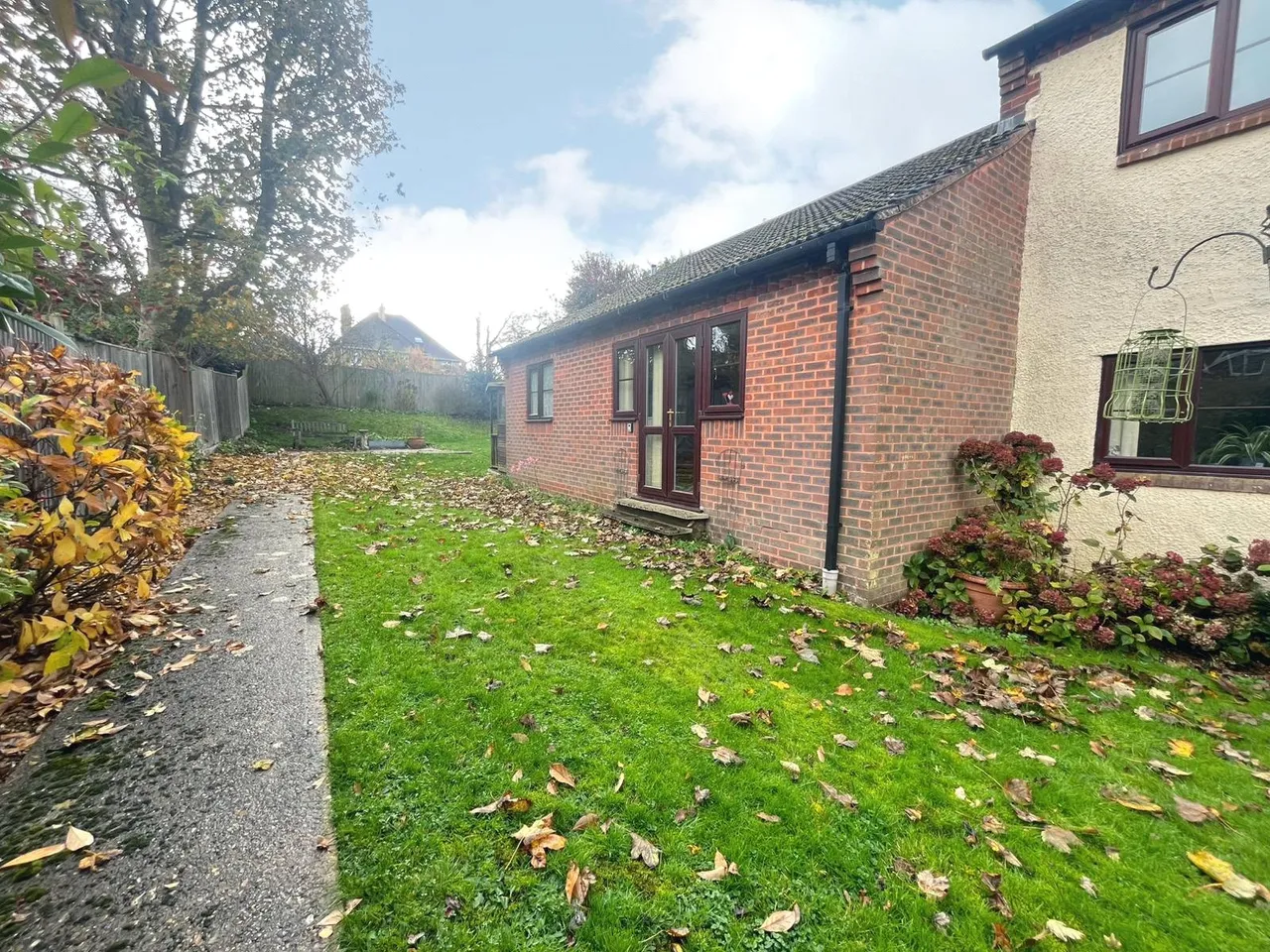 Avon Road, Farnham, Surrey, GU9 8PG, photo 8
