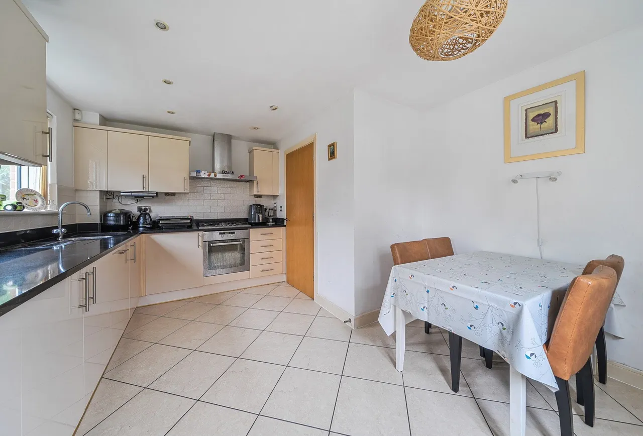 Goodworth Road, Redhill, RH1 1TE, photo 5