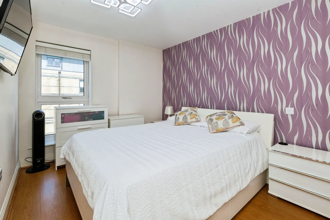 Windsor Road, Slough, photo 6