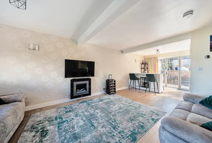 Wessex Drive, Cheltenham, GL52, photo 2