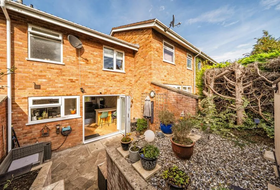 Wessex Drive, Cheltenham, GL52, photo 18