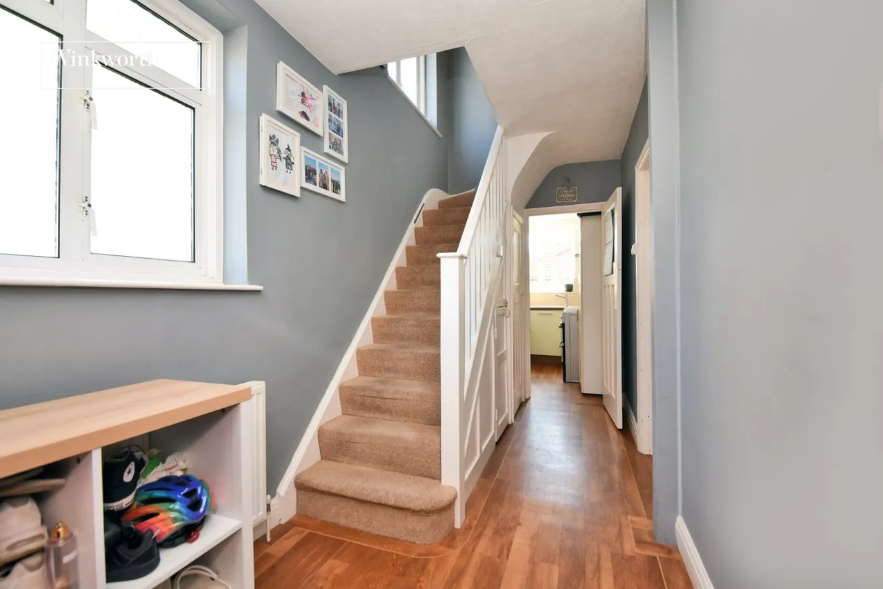 Inverness Road, Worcester Park, KT4, photo 6