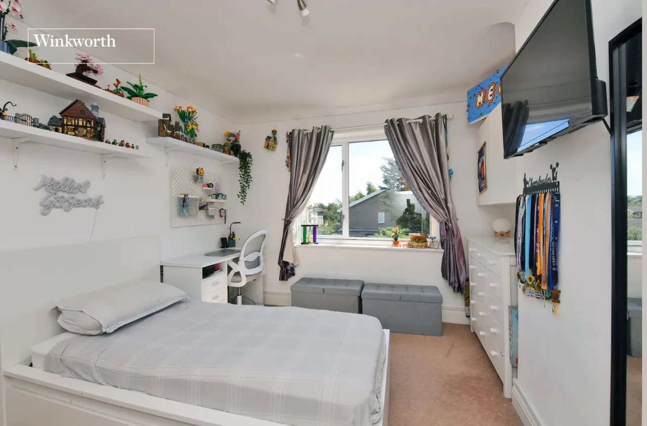 Inverness Road, Worcester Park, KT4, photo 8