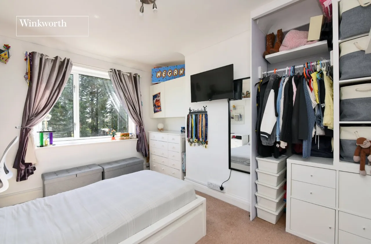Inverness Road, Worcester Park, KT4, photo 9