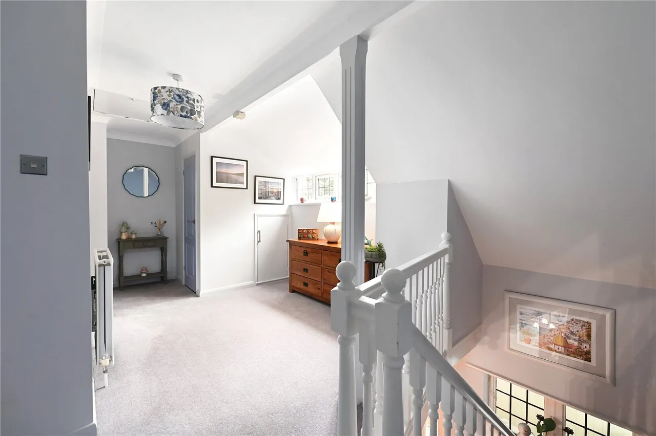 Salisbury Road, Farnborough, GU14, photo 17