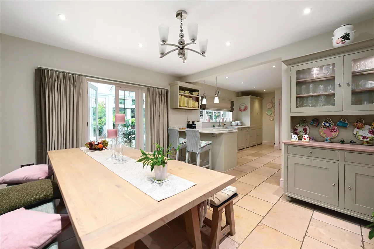 Salisbury Road, Farnborough, GU14, photo 12