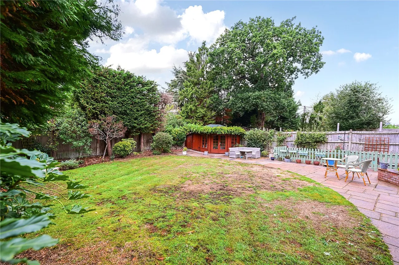 Salisbury Road, Farnborough, GU14, photo 28