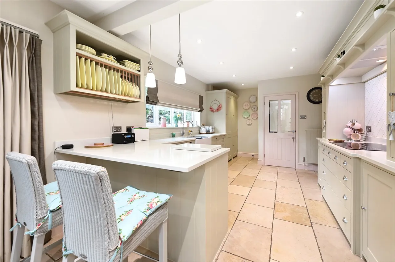Salisbury Road, Farnborough, GU14, photo 6