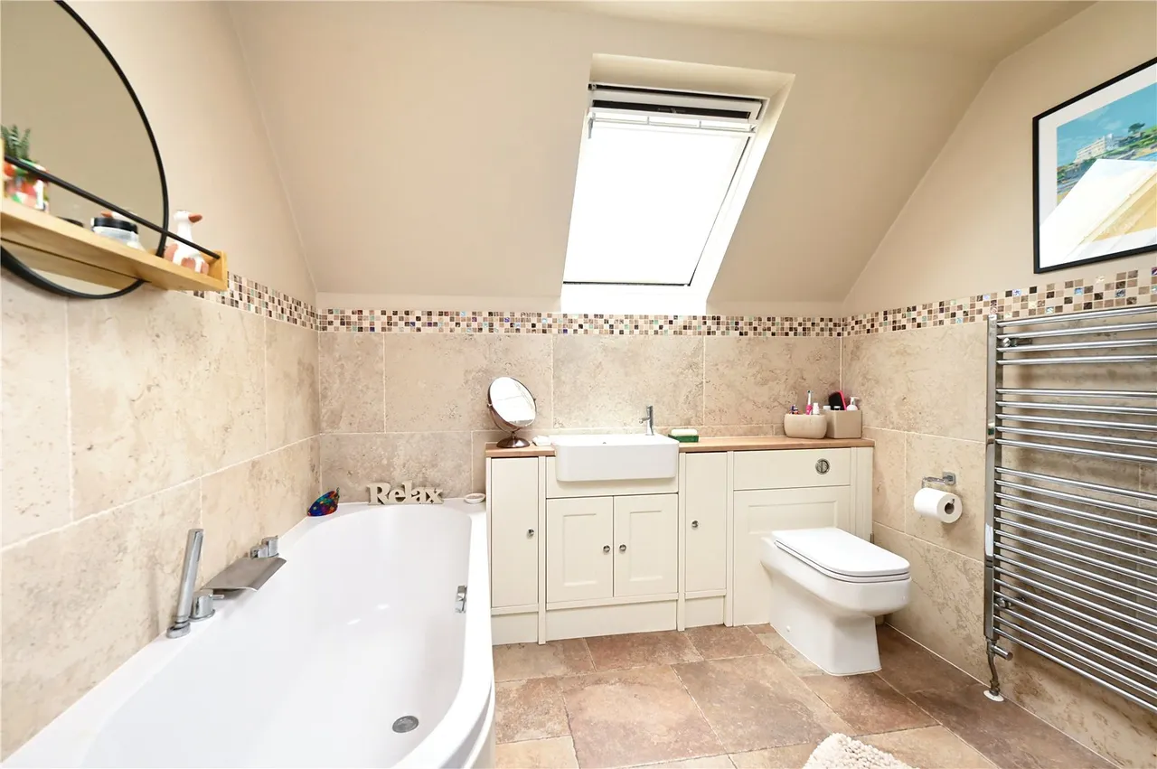 Salisbury Road, Farnborough, GU14, photo 26