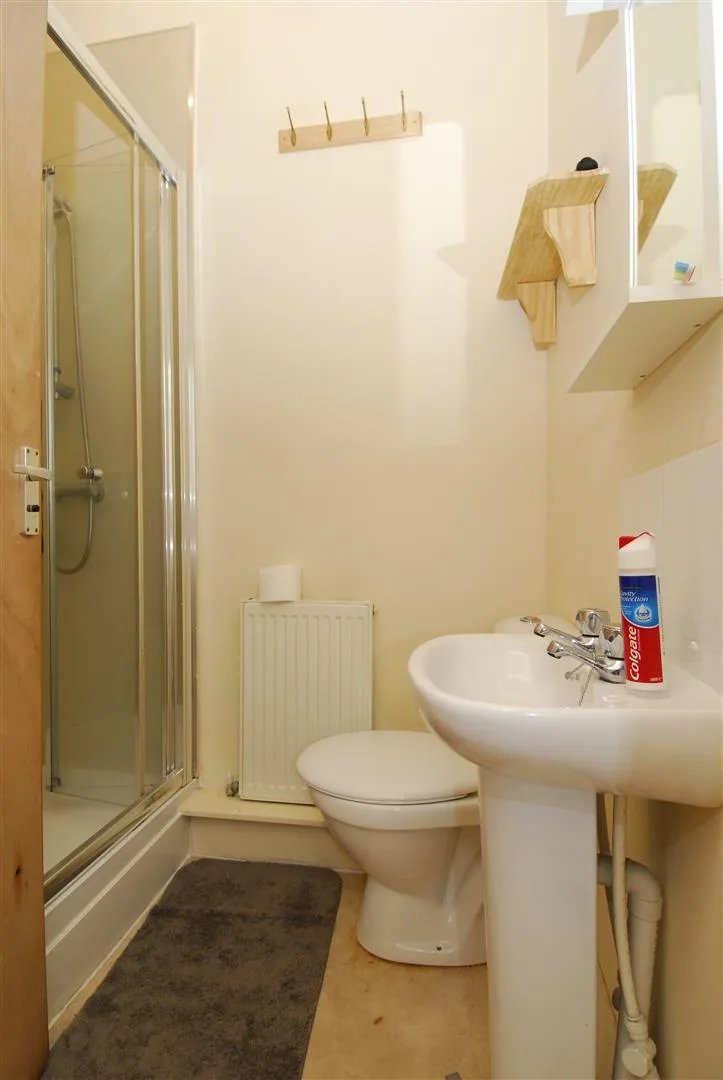 Seaton Avenue, Flat, photo 6