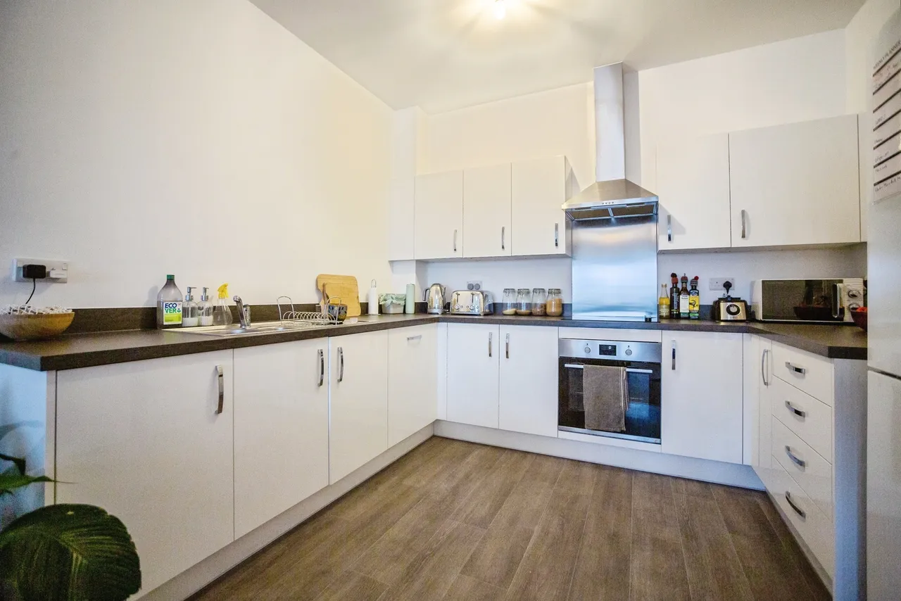 4 Sayers Way, Erith, photo 5