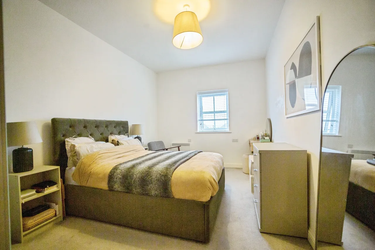4 Sayers Way, Erith, photo 6