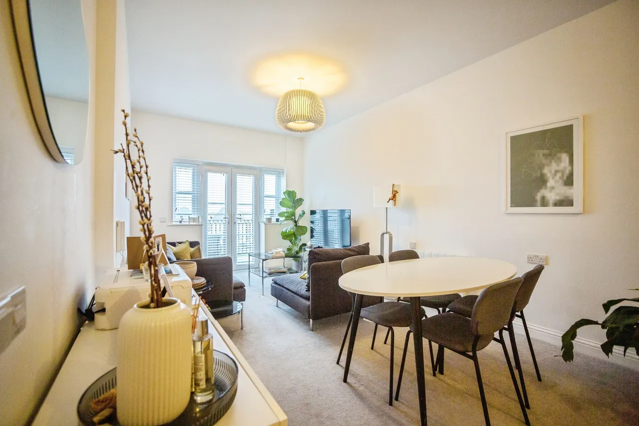 2 bed flat for sale — 4 Sayers Way, Erith
