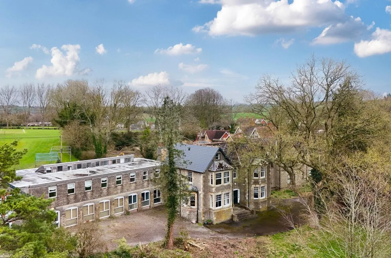 Bruton, photo 16