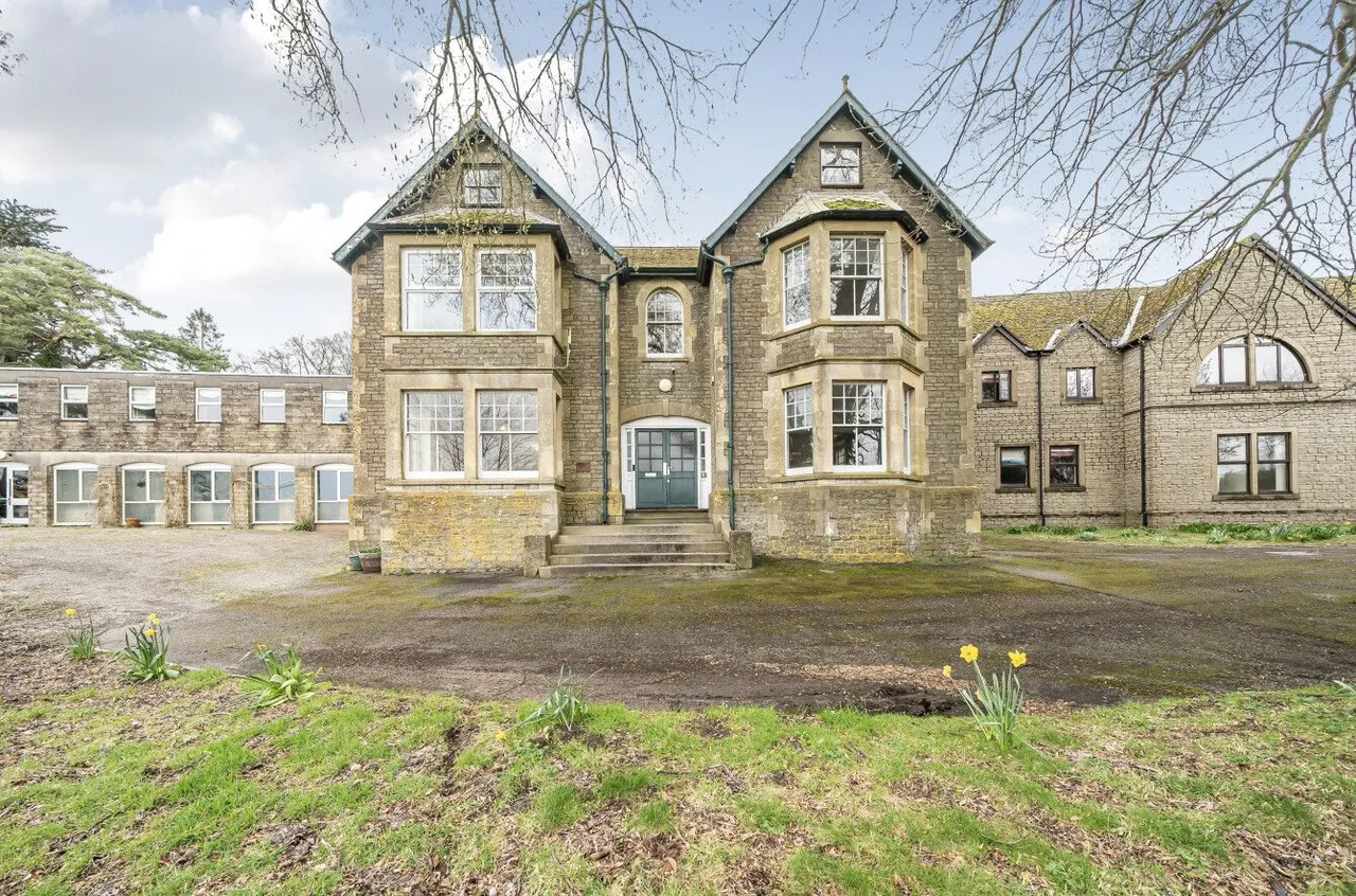 Bruton, photo 13