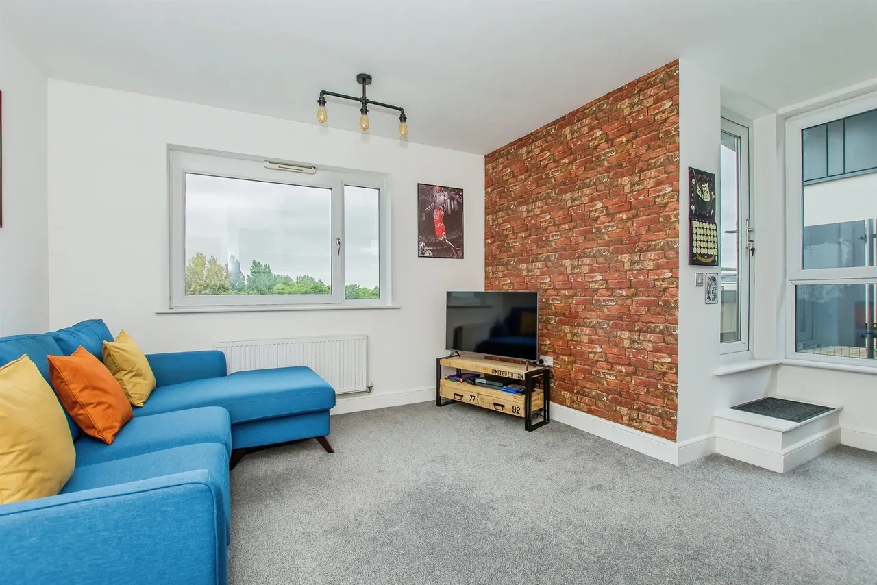 Hammonds Drive, PETERBOROUGH, photo 7