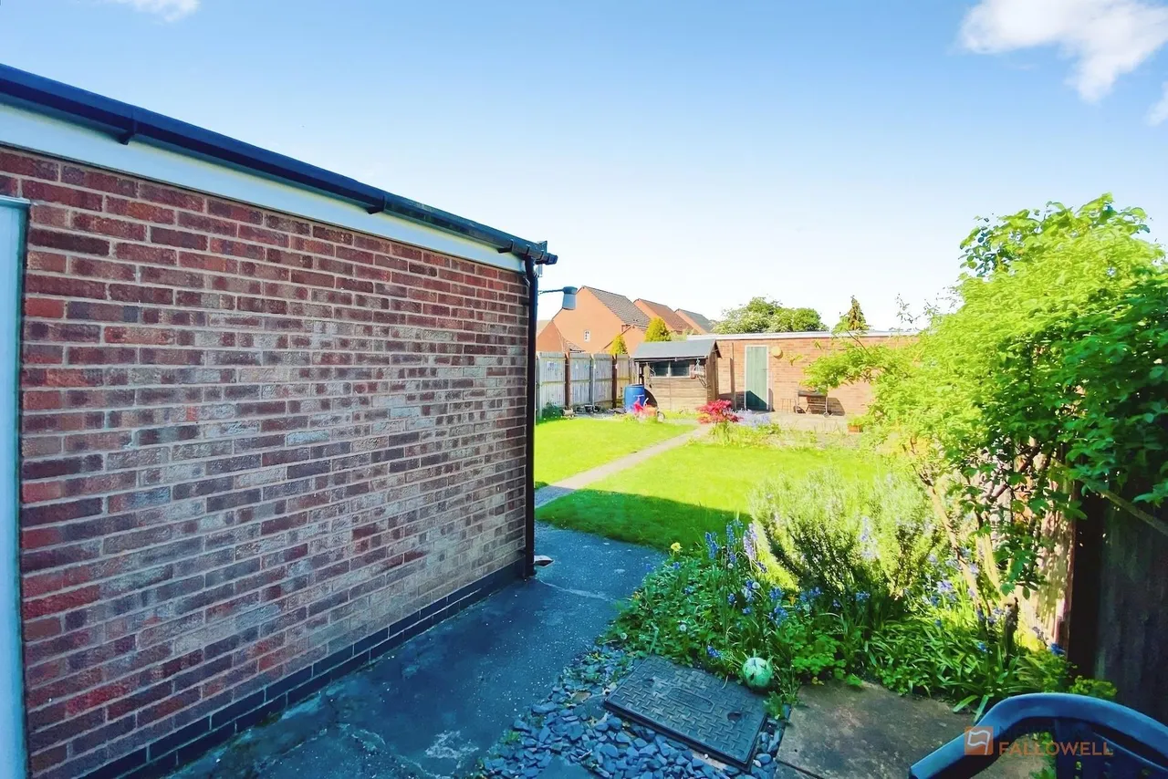 Shanklin Gardens, Leicester Forest East, LE3, photo 18