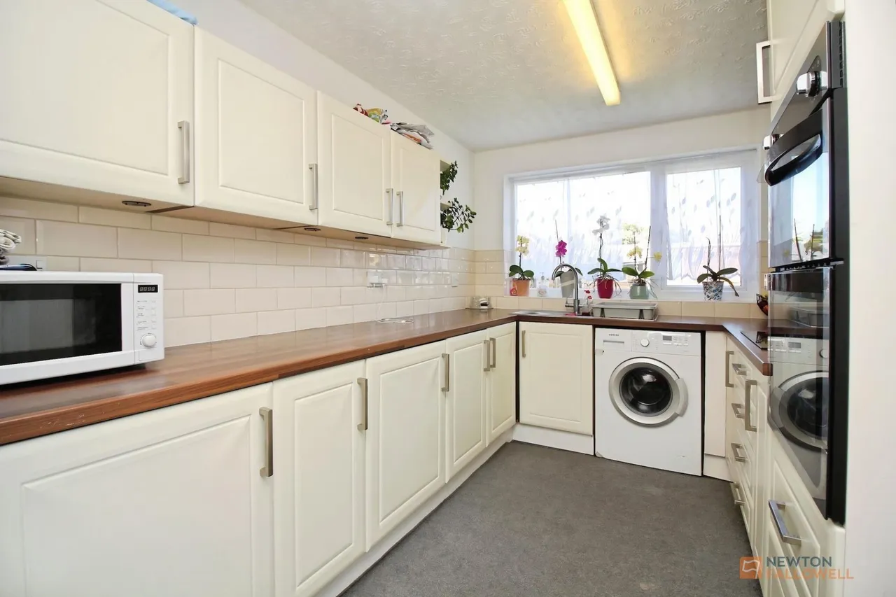 Shanklin Gardens, Leicester Forest East, LE3, photo 7