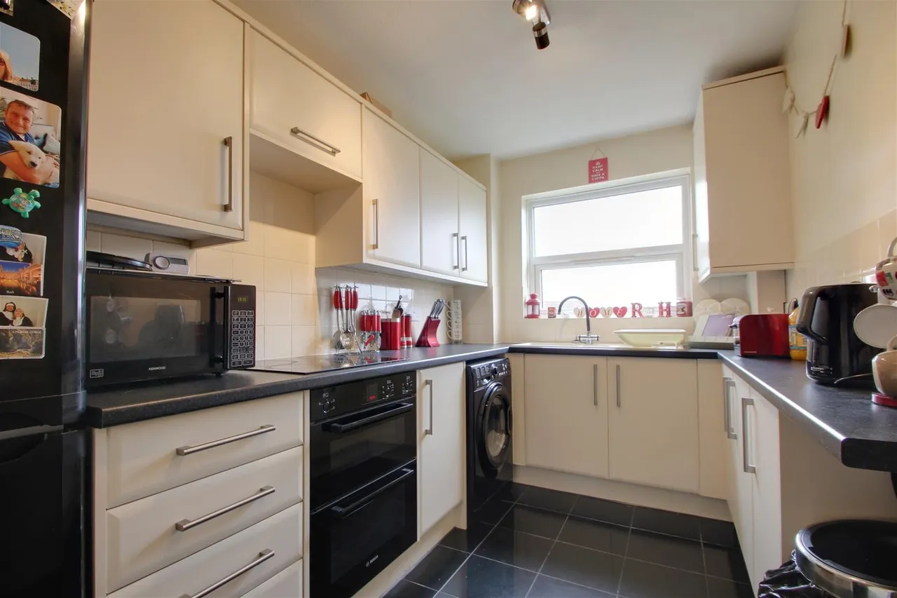 Wisborough Court, Littlehampton Road, WORTHING, photo 6