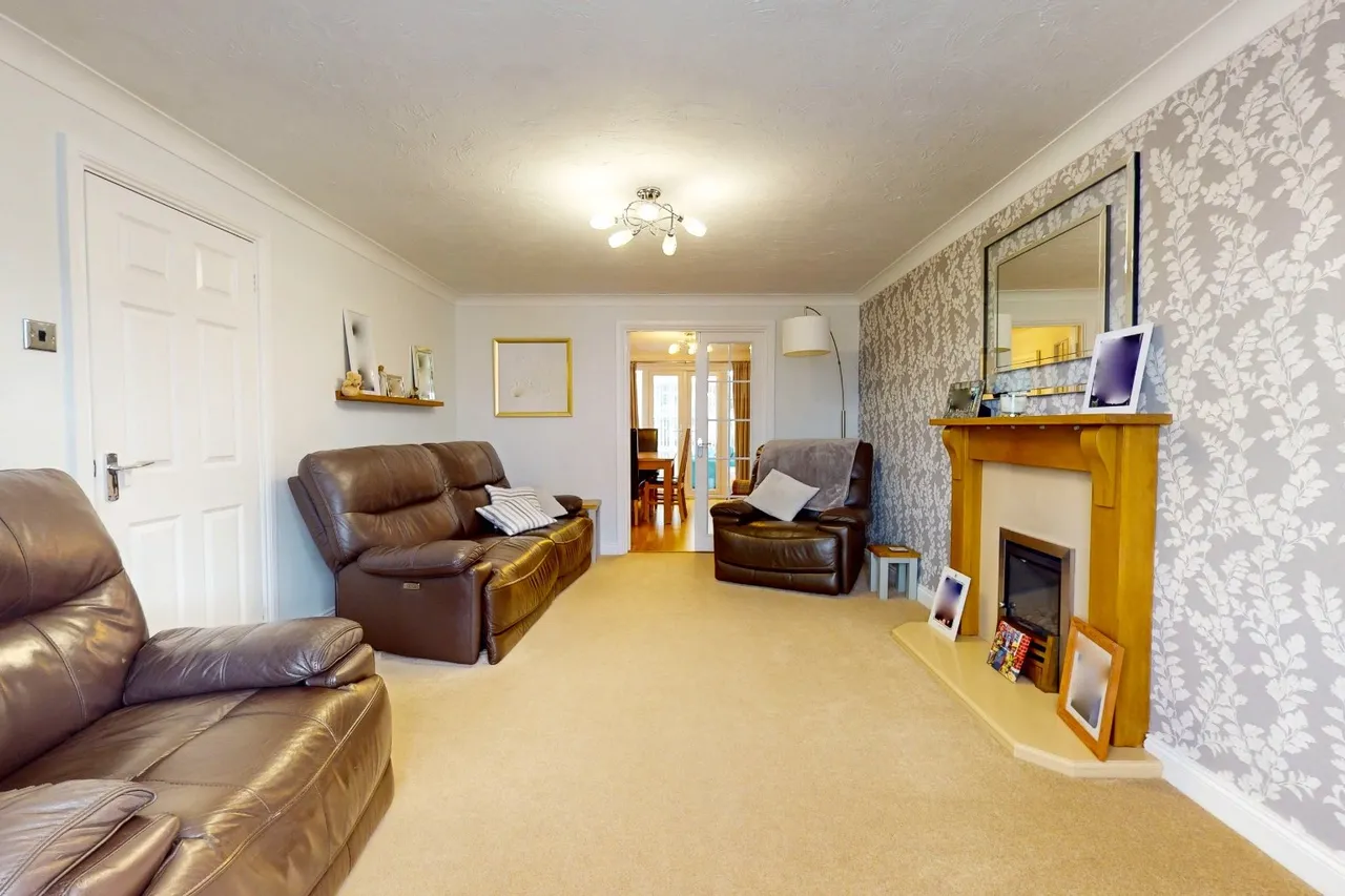 Ironstone Close, Ironstone Close, St. Georges TF2 9PH, photo 3