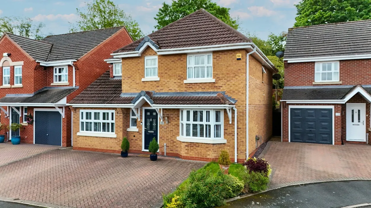 4 bed house for sale — Ironstone Close, Ironstone Close, St. Georges TF2 9PH