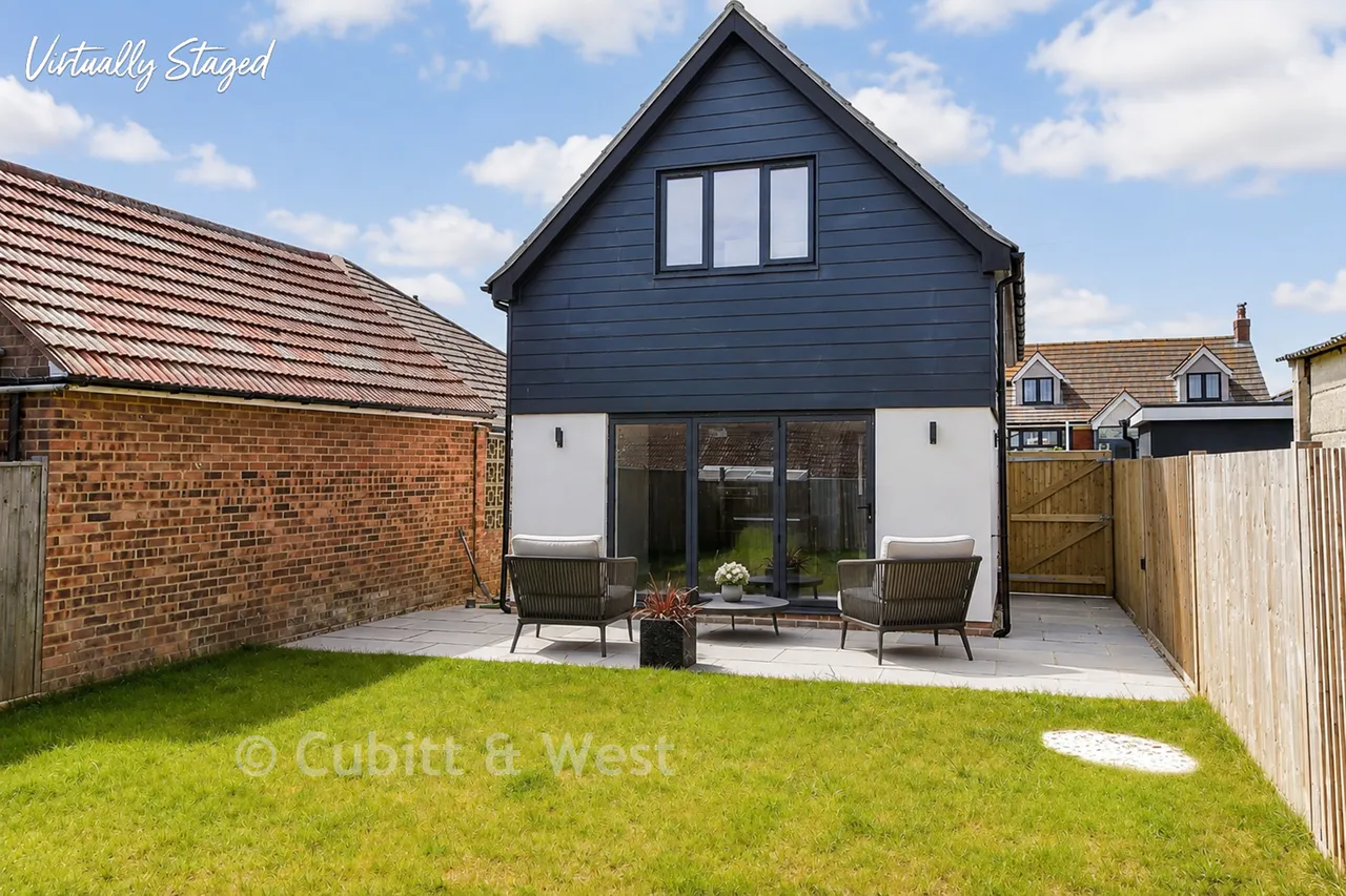 Slindon Avenue, Peacehaven, BN10, photo 13