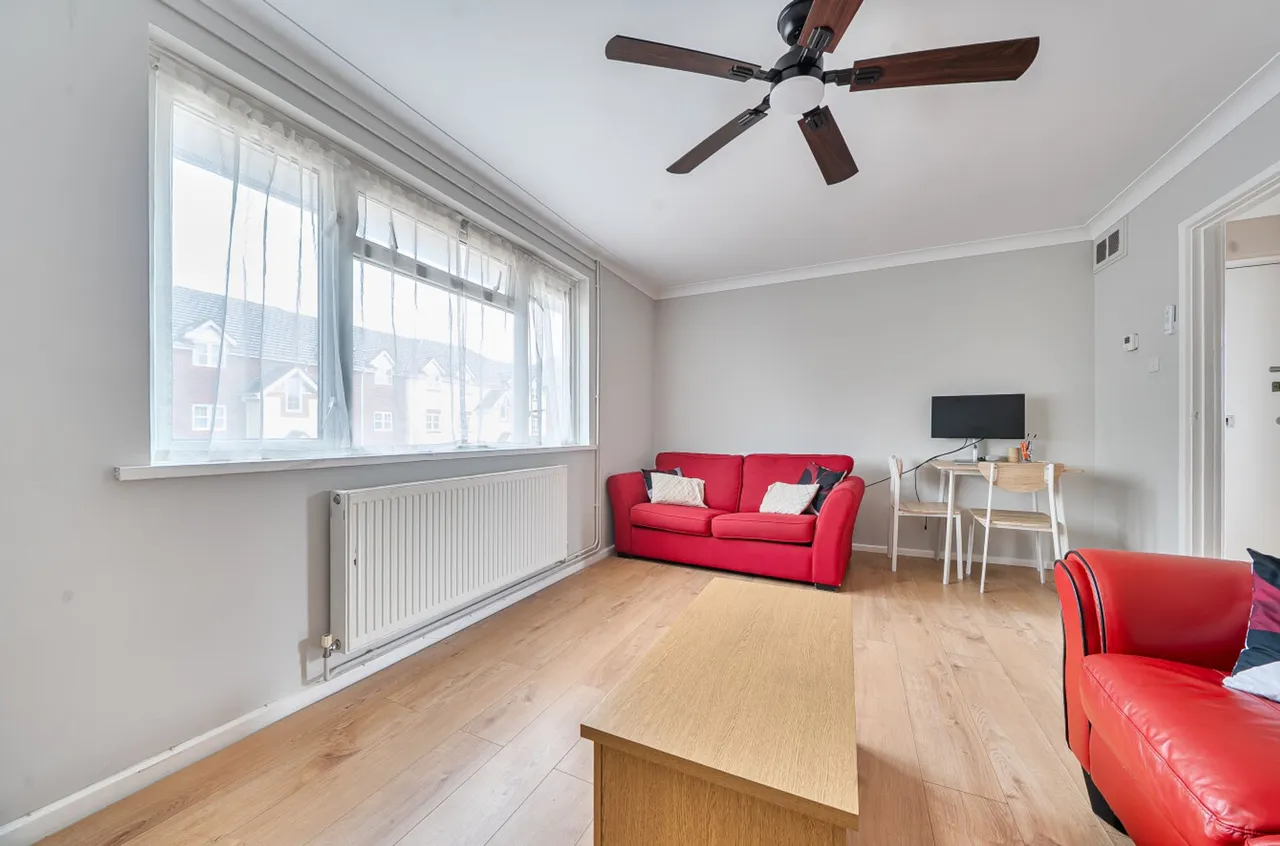 Shamrock Close, Chichester, PO19, photo 8